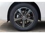 Volkswagen Caddy Maxi Cargo Flexible 1.5 TSI Flexible eHybrid Limited Edition 115PK / 85kW Achteruitrijcamera, verwarmbare voorstoelen, draadloos Apple Carplay & Android Auto, navigatie, volledig digitaal instrumentenpaneel (Digital Cockpit), parkeersensoren voor + achter, alarmsysteem, ErgoComfortstoelen bestuurder + passagier, LED koplampen en LED mistlampen, trekhaakoorbereiding, all season banden, 17'' LMV 'Colombo' met 'Vulcano' afwerking