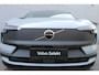 Volvo EX30 Cross Country P5 Long Range Plus Europa 69 kWh | Elektrisch Verstelbare Stoelen | BLIS | Keyless | Elektrische Achterklep | Adaptieve Cruise Control | Pilot Assist | Getint Glas | Dak In Contrastkleur Zwart | 19-Inch Lichtmetalen Velgen | Lane Assist | Driver Understanding | Google | Stoelverwarming | Stuurverwarming
