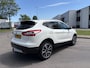 Nissan Qashqai 1.2i Tekna 6-Bak 116 PK. Onverwoestbare auto van de tweede eigenaar !!! 4 splinternieuwe All-Season banden !!