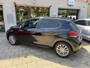 Peugeot 208 1.2 Signature Navi 4x Nw banden Distri VV