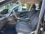Peugeot 208 1.2 Signature Navi 4x Nw banden Distri VV