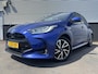 Toyota Yaris 1.5 Hybrid Dynamic automaat Incl: AppleCarPlay / AndroidAuto, LM velgen, Climate Control, PArkeerhulp camera, MEtallic lak