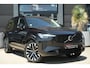 Volvo XC90 2.0 T8 FACELIFT Plug-in hybrid AWD Plus Dark 455pk Panoramadak/Bowers&Wilkins/Luchtvering