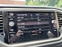 Volkswagen T-Roc TSI 115PK STYLE BUSINESS CAMERA/CARPLAY/STUURVERW./ELEKTR.KLEP