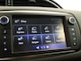 Toyota Yaris 1.5 Hybrid Dynamic - ORIGINEEL NEDERLANDSE AUTO - CAMERA - BLUETOOTH TELEFOONVOORBEREIDING - CRUISE CONTROL - KEYLESS ENTRY - LICHTMETALEN VELGEN 16 INCH - CLIMATE CONTROL - ELEKTRISCHE RAMEN VOOR + ACHTER - HILL HOLD FUNCTIE
