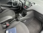 Peugeot 208 1.2 PureTech Blue Lion *LM-velgen 17" + navi + airco + pdc*