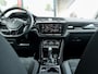 Volkswagen Touran 1.4 TSI Highline Edition R 7p | Camera | Navigatie | Apple Carplay | Android Auto | Adaptieve Cruise Control | Matrix LED | Stoelverwarming | Climate Control | 7 Persoons | All Season Banden | Metallic Lak | R-Line |
