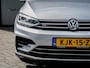 Volkswagen Touran 1.4 TSI Highline Edition R 7p | Camera | Navigatie | Apple Carplay | Android Auto | Adaptieve Cruise Control | Matrix LED | Stoelverwarming | Climate Control | 7 Persoons | All Season Banden | Metallic Lak | R-Line |