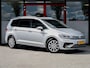 Volkswagen Touran 1.4 TSI Highline Edition R 7p | Camera | Navigatie | Apple Carplay | Android Auto | Adaptieve Cruise Control | Matrix LED | Stoelverwarming | Climate Control | 7 Persoons | All Season Banden | Metallic Lak | R-Line |