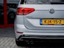Volkswagen Touran 1.4 TSI Highline Edition R 7p | Camera | Navigatie | Apple Carplay | Android Auto | Adaptieve Cruise Control | Matrix LED | Stoelverwarming | Climate Control | 7 Persoons | All Season Banden | Metallic Lak | R-Line |