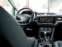 Volkswagen Touran 1.4 TSI Highline Edition R 7p | Camera | Navigatie | Apple Carplay | Android Auto | Adaptieve Cruise Control | Matrix LED | Stoelverwarming | Climate Control | 7 Persoons | All Season Banden | Metallic Lak | R-Line |