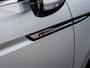 Volkswagen Touran 1.4 TSI Highline Edition R 7p | Camera | Navigatie | Apple Carplay | Android Auto | Adaptieve Cruise Control | Matrix LED | Stoelverwarming | Climate Control | 7 Persoons | All Season Banden | Metallic Lak | R-Line |