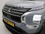 Mitsubishi Outlander 2.4 PHEV Instyle+ / 1600KG Trekgewicht / Glazen schuif-kanteldak / Style Pack Black / Lederen bekleding / Adaptieve Cruise Control / Massage voorstoelen / HUD Display / Full Option /