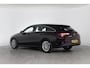 Mercedes-Benz CLA Shooting Brake 180 Premium Plus Automaat | Stoelverwarming | Parkeersensoren Voor & Achter | Navigatie | Apple Carplay & Android Auto | Climate Controle |