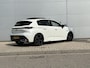 Peugeot 308 1.6 HYbrid 225 GT Pack Business Automaat | Panoramisch schuifdak | Camera | Adaptieve Cruise Control | GT Velgen