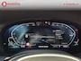 BMW iX3 High Executive M-Sport 80 kWh SOH 100% 'Carbon-schwarz' Trekhaak Panoramdak Harman/Kardon | Adaptive Cruise Control | Elek. Stoelen | Head-Up | DAB