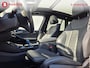 BMW iX3 High Executive M-Sport 80 kWh SOH 100% 'Carbon-schwarz' Trekhaak Panoramdak Harman/Kardon | Adaptive Cruise Control | Elek. Stoelen | Head-Up | DAB