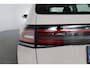 Volkswagen Taigo 1.0 TSI Life Automaat | Camera | Stoelverwarming | Parkeersensoren Voor & Achter | Apple Carplay & Android Auto | Climate Controle |