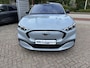 Ford Mustang Mach-E Extended Premium RWD 88 kWh | SCI | VOORRAAD | Glacier Grey | Panoramadak | Elektrische achterklep | Bang&Olufsen