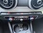 Audi Q2 35 TFSI Advanced edition / 1e Eigenaar / Trekhaak / Camera / Sensoren / Carplay / Android Auto /