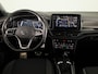 Volkswagen T-Roc Cabrio 1.5 TSI R-Line 150 pk Automaat (DSG) | Navigatie | Trekhaak (afneembaar) | Windscherm | Parkeersensoren (Park assist) | Achteruitrijcamera | Stoelverwarming | R-Line |