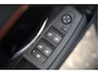 BMW 2-Serie Active Tourer 225xe iPerformance eDrive Edition | Stoelverwarming | Head-Up Display | Cruise Control | Parkeersensoren | Ambiance Verlichting | LED | Navigatie | Keyless | Leer | SOH 87%