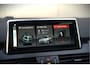 BMW 2-Serie Active Tourer 225xe iPerformance eDrive Edition | Stoelverwarming | Head-Up Display | Cruise Control | Parkeersensoren | Ambiance Verlichting | LED | Navigatie | Keyless | Leer | SOH 87%