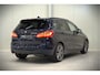 BMW 2-Serie Active Tourer 225xe iPerformance eDrive Edition | Stoelverwarming | Head-Up Display | Cruise Control | Parkeersensoren | Ambiance Verlichting | LED | Navigatie | Keyless | Leer | SOH 87%
