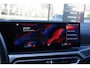 BMW 3-Serie Touring 330e 293 PK xDrive M-Sport Pro PHEV, Panoramadak, Kuipstoelen, Head-Up, Memory, Adap. Cruise Control
