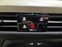 Volkswagen Golf 1.0 eTSI 110pk DSG Life Business · Apple/Android Car Play · ACC · Sfeerverlichting · Parkeersensoren · Navigatie · Verkeersbord Detectie · Garantie t/m 12-01-2028 of 100.000km