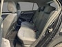 Volkswagen Golf 1.0 eTSI 110pk DSG Life Business · Apple/Android Car Play · ACC · Sfeerverlichting · Parkeersensoren · Navigatie · Verkeersbord Detectie · Garantie t/m 12-01-2028 of 100.000km