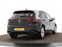 Volkswagen Golf 1.0 eTSI 110pk DSG Life Business · Apple/Android Car Play · ACC · Sfeerverlichting · Parkeersensoren · Navigatie · Verkeersbord Detectie · Garantie t/m 12-01-2028 of 100.000km