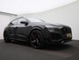 Audi RS Q8 4.0 TFSI Q8 quattro | DYNAMIC PLUS | KERAMISCH | AWD BESTURING | HEAD-UP | STOELMASSAGE | STOELVENTILATIE | B&O SOUND | PANORAMA/SCHUIF-KANTELDAK | BTW AUTO | DEALER ONDERHOUDEN | TREKHAAK |