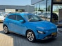 Hyundai Kona EV 64kWh Premium - Navi - camera - stoel/stuur verw. - head up