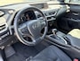 Lexus UX 250h Preference Line