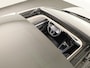 Volkswagen Golf 1.5 TSI Life 130PK | Panoramadak | Navigatie | Wegklapbare trekhaak | Stoelverwarming