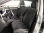 Volkswagen Golf 1.5 TSI Life 130PK | Panoramadak | Navigatie | Wegklapbare trekhaak | Stoelverwarming