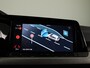 Volkswagen Golf 1.5 TSI Life 130PK | Panoramadak | Navigatie | Wegklapbare trekhaak | Stoelverwarming