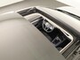 Volkswagen Golf 1.5 TSI Life 130PK | Panoramadak | Navigatie | Wegklapbare trekhaak | Stoelverwarming
