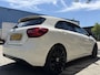 Mercedes-Benz A-klasse 160 URBAN Edition - AUTOMAAT I Navigatie I Sport pakket I 1/2 Leer I Airco I PDC I Dealer onderhouden