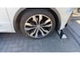 Volkswagen Tiguan 2.0 TSI 4Motion Highline NL auto 1e eigenaar door ons geleverd en onderhouden DYNaudio R Line in en exterieur 20" Suzuka panoramadak discover pro navigatie LED Plus adaptief keyless entry elektrische achterklep spiegel pakket winterpakket verwarmbare voorruit wegklapbare trekhaak