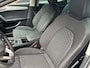 SEAT Leon 1.4 TSI eHybrid 204pk DSG PHEV FR Business Intense · Apple/Android Car Play · Stoelverwarming · Draadloze Telefoonlader · ACC · Parkeer assistent ·