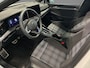 Volkswagen Golf 1.5 eHybrid 272pk DSG GTE · Panoramadak · Camera · Head-Up Display · ACC · Matrix LED · Optiekpakket Zwart · Garantie t/m 29-07-2030 of 100.000km