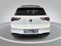 Volkswagen Golf 1.5 eHybrid 272pk DSG GTE · Panoramadak · Camera · Head-Up Display · ACC · Matrix LED · Optiekpakket Zwart · Garantie t/m 29-07-2030 of 100.000km