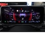 Mercedes-Benz C-klasse 300 E AMG Line / PANO/HUD/CARPLAY/SFEERVERLICHTING/BOMVOL
