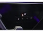 Mercedes-Benz C-klasse 300 E AMG Line / PANO/HUD/CARPLAY/SFEERVERLICHTING/BOMVOL