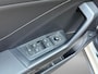 Volkswagen T-Roc 1.5 TSI 150pk DSG R-Line · Camera · Keyless · Dodehoeksensor · Stoelverwarming · Elek. Achterklep · ACC · Velours bekleding · Garantie t/m 26-02-2027