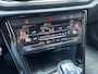 Volkswagen T-Roc 1.5 TSI 150pk DSG R-Line · Camera · Keyless · Dodehoeksensor · Stoelverwarming · Elek. Achterklep · ACC · Velours bekleding · Garantie t/m 26-02-2027
