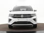 Volkswagen T-Cross 1.5 TSI 150pk DSG R-Line Edition Camera · Afneembare trekhaak · Stoelverwarming · Matrix LED · Apple/Android Car Play · 17"Velgen ·