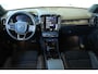 Volvo XC40 Single Motor Extended Range Ultimate 82 kWh | Panoramadak | 20'' Lichtmetalen velgen | 360° Parkeercamera | Parkeersensoren voor + achter | Google infotainment | Stoelverwarming | Electrische bedienbare voorstoelen met geheugen